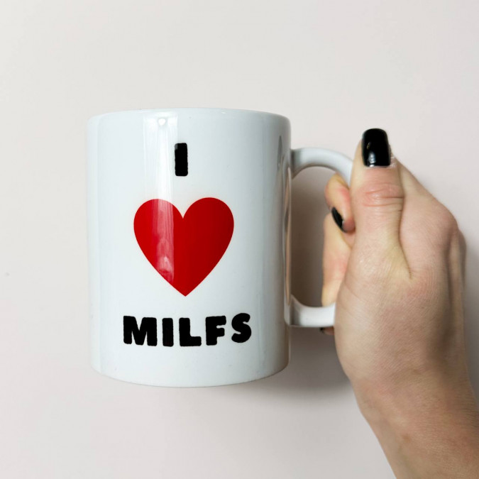 Чашка "I love Milfs" 330 мл Кіт.Дарує