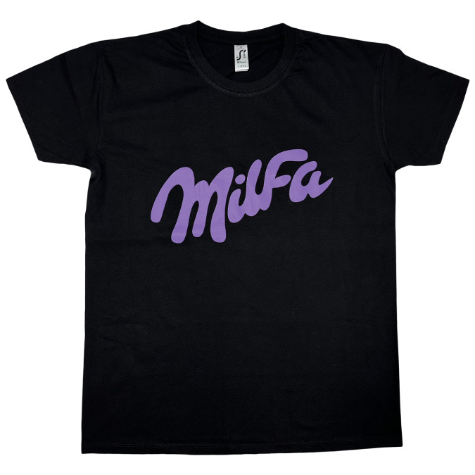 Футболка чорна "MILFA" Кіт.Дарує